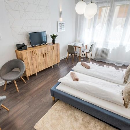 Апартаменты D.Five Harmony Studio At Vaci Street Будапешт Экстерьер фото