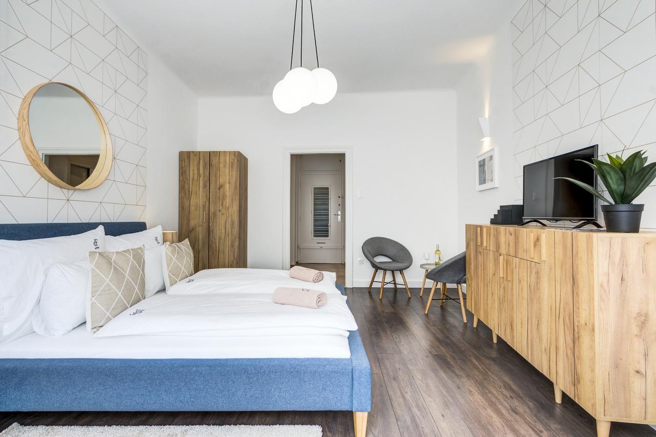 Апартаменты D.Five Harmony Studio At Vaci Street Будапешт Экстерьер фото