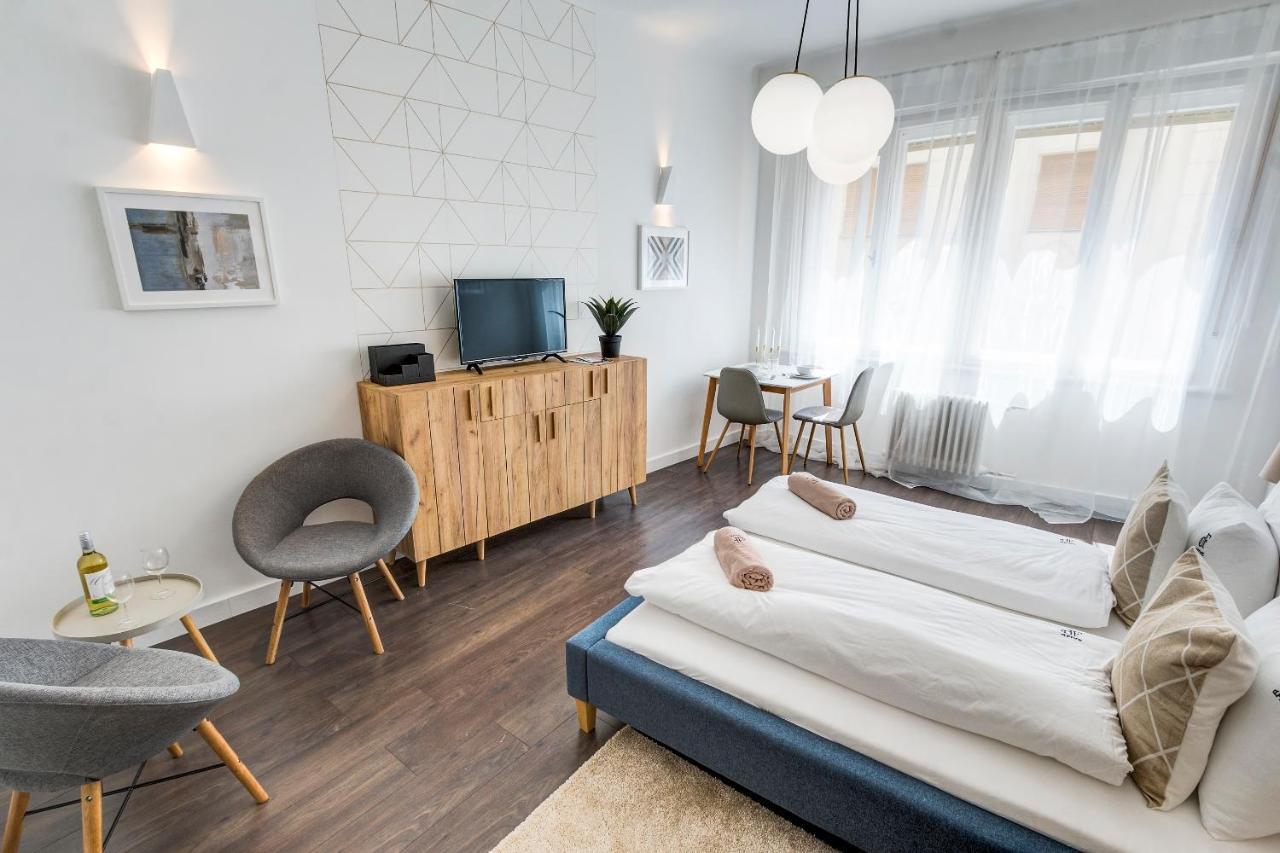Апартаменты D.Five Harmony Studio At Vaci Street Будапешт Экстерьер фото